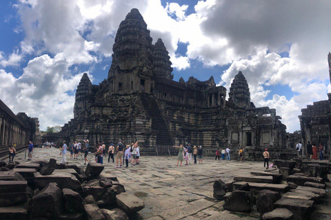 Angkor Wat Highlights Tour &amp; Sunset View