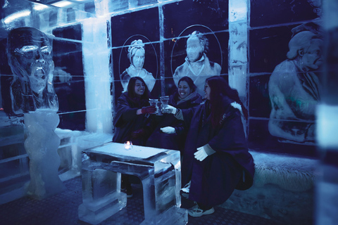 Bergen: Inträdesbiljett till Magic Ice Bar med välkomstdrink