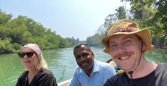 Bentota: Madu River Safari and Turtle Hatchery Tour