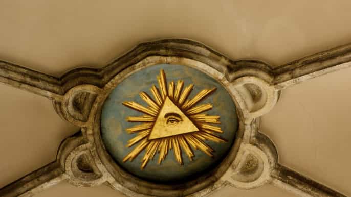 brussels mysteries and legends halfday walking tour