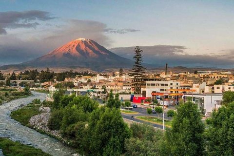 Walking tour through Arequipa's Historic Center