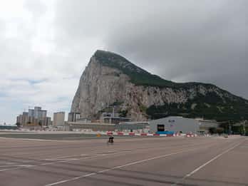 From Benalmadena: Gibraltar Day Trip