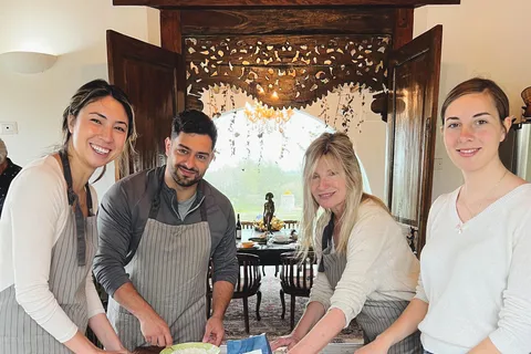 Segreti culinari toscani svelati: Corso di cucina e cena