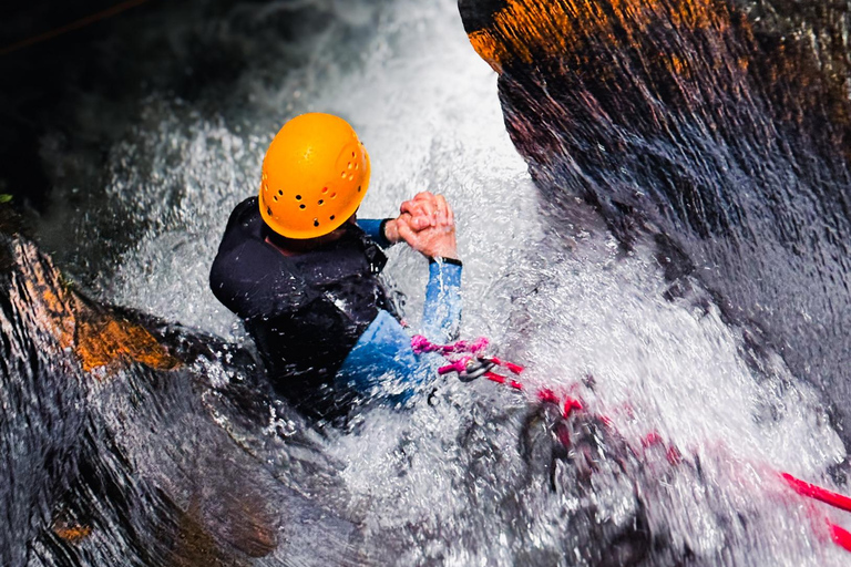 Queenstown: Gibbston Valley Half-Day Canyoning Adventure