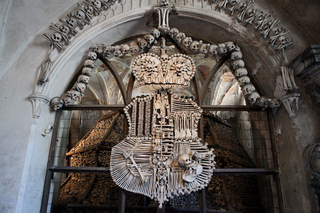 From Prague: Kutna Hora and Bone Chapel Tour