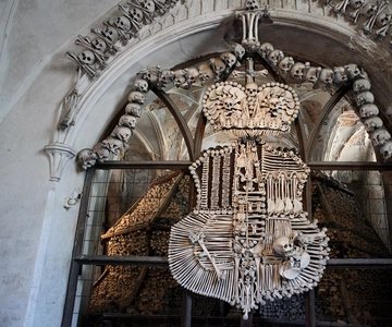 De Praga: Visita a Kutna Hora e à Capela dos Ossos
