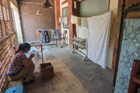 Batik Through the Eyes of a Local Balinese Family Hands-on Batik in a Balinese Family Home (Hotel Pickup)