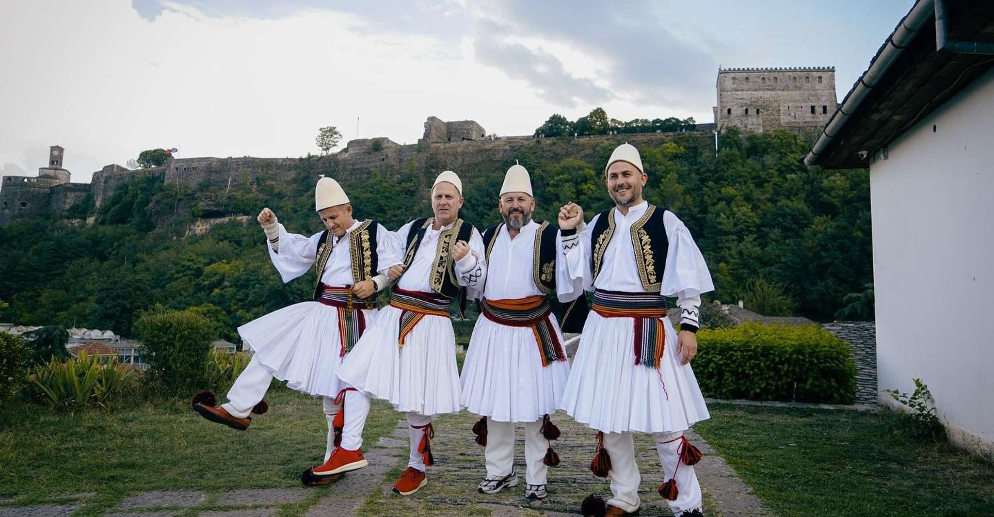 Gjirokaster, the UNESCO site and the traditional costumes - Housity