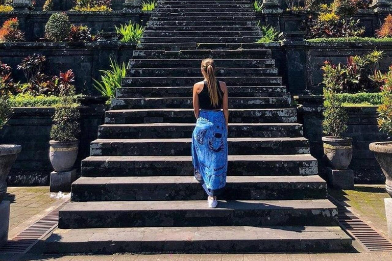 Bali: Lempuyang Temple, Waterfall & Besakih Temple Tour