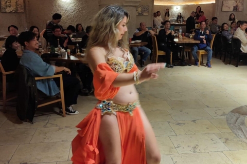 Nuit turque en Cappadoce avec transfert, dîner et boissons illimitéesNuit turque de la Cappadoce : danses et boissons à volonté