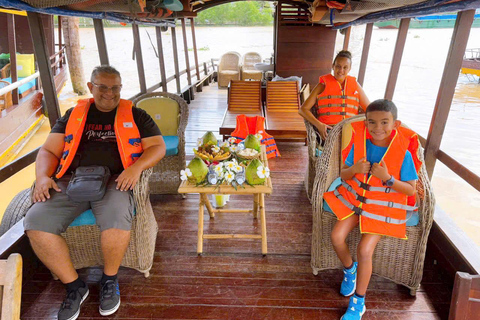 Ben Tre Prawn-Catching & Authentic Mekong Private Day Tour