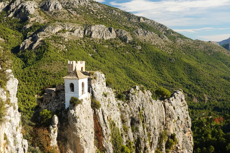 Alicante: Nature & Culture, Guadalest, Waterfalls & Wine