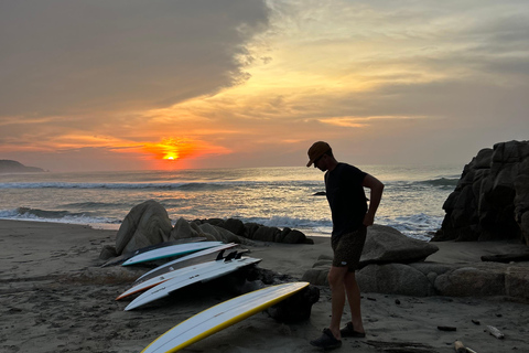 Huatulco: Surf Lesson with surf instructor. All Levels