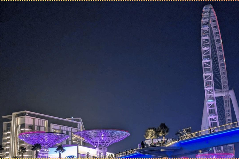 迪拜：码头游船晚餐巡游，附现场娱乐表演马里纳游轮 + 晚餐 + 现场表演（共享接送）