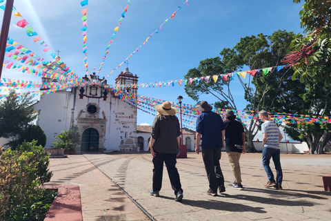 Guelaguetza Cultural All Included Guided Tour from Oaxaca