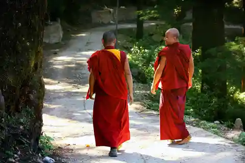 Private 2-Days McLeodGanj & Dharamshala Guided Tour