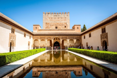 Alhambra & Nasridenpaleizen: rondleiding versnelde toegangFranse toer