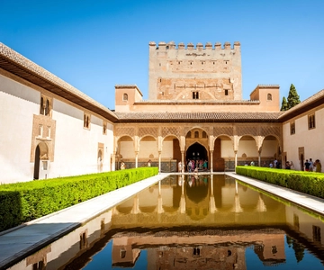 Fast-Track Alhambra & Nasrid Paleizen rondleiding