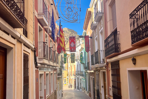 Alicante: Canelobre Caves and Guadalest Castle Private Tour