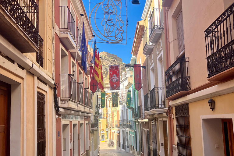 Alicante: Canelobre Caves and Guadalest Castle Private Tour