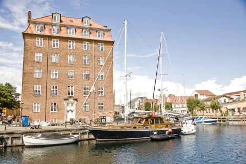 Copenhague: Visita guiada a pie por Christiania y ChristianshavnGrupo de hasta 10