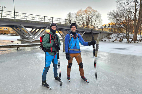 Stockholm: Schlittschuhlaufen für Anfänger auf einem zugefrorenen See