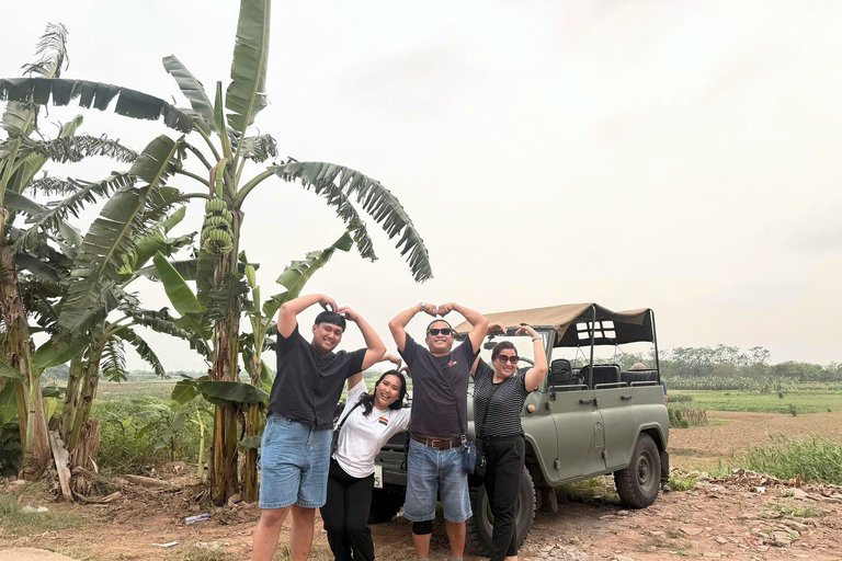Hanoi: 2-Day Incense Villages & Jeep City Experience
