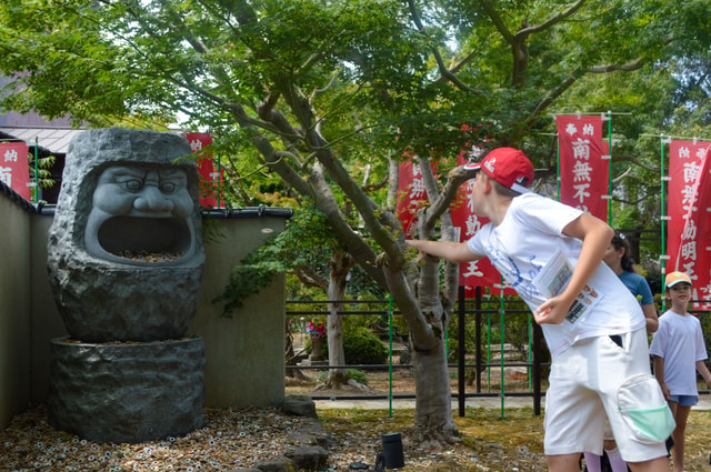 Kanazawa: Private Ninja Temple, Wish Ritual & Geisha Tour