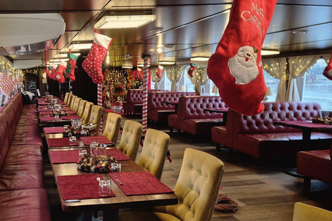 Wrocław: Christmas Carols Concert Cruise on the Wratislavia