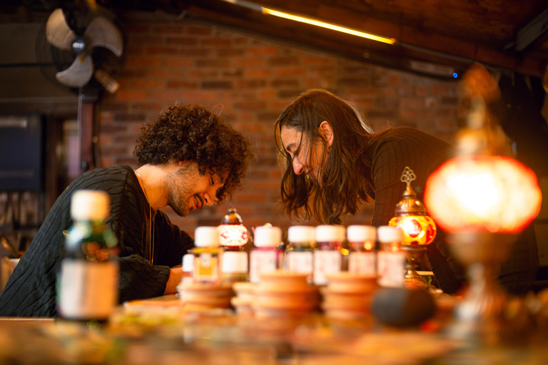 Istanbul: Traditional Stained Glass Painting Workshop