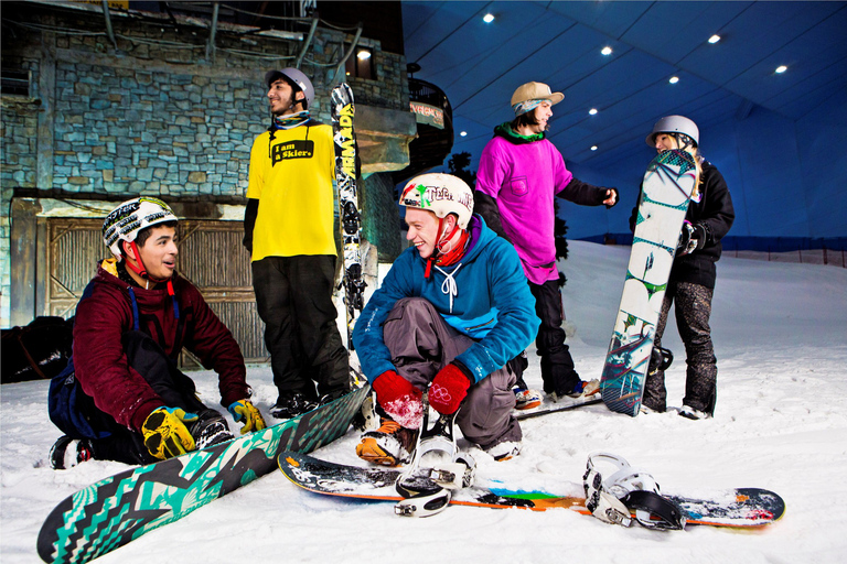 Dubai: Sesión en pista de 2 horas o de un día entero en Ski DubaiSesión de esquí en pista de día completo