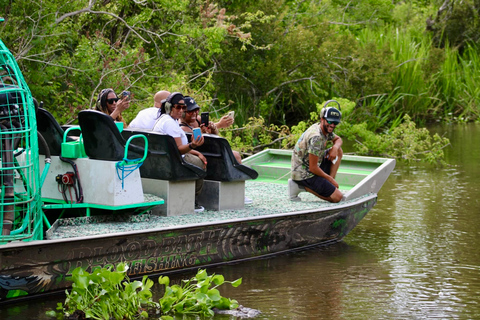 New Orleans: 10 Passenger Airboat Swamp Tour Activity without Hotel Pickup and Drop-Off