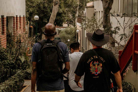 Barranco: Local Experience with Sunset Option and Pacific Views