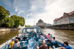 Berlim: Passeio de Barco de 1 Hora com Assento Reservado