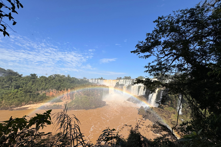 Visite privée d&#039;une journée au Brésil et en Argentine à côté des chutes d&#039;IguassúVisite privée d&#039;une journée des côtés brésilien et argentin des chutes