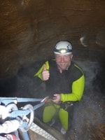 Prato, avventura in speleologia di 3 ore - Hizvo