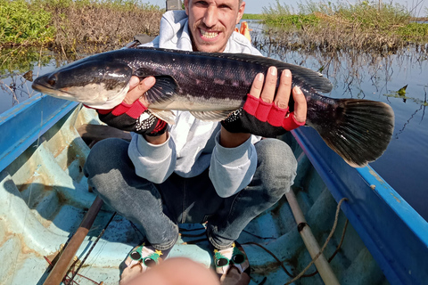 Siem Reap: 2-Day Tonlé Sap Fishing Tour, Overnight Stay in a Floating Village Siem Reap: 2-Day Tonle Sap Fishing Tour, Overnight Stay in a Floating Village