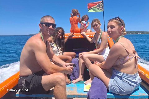 Turtles & Hidden caves: The ultimate Moso Island Adventure