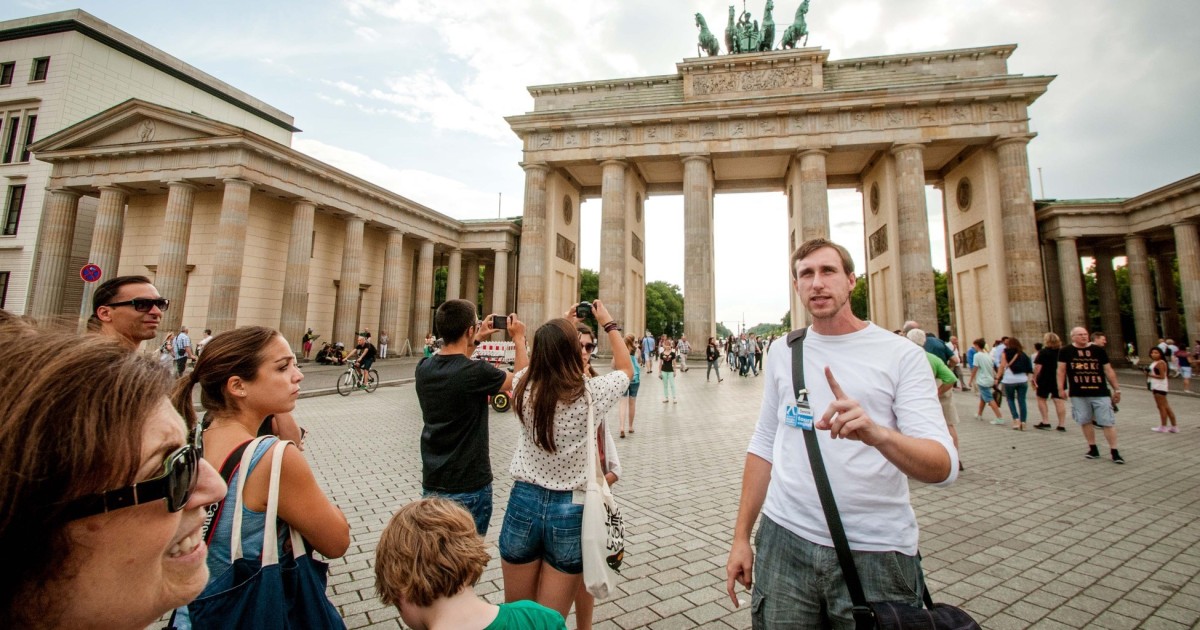berlin guided tour holidays