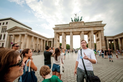 Descubre Berlín: tour a pieTour privado exprés de 2 h