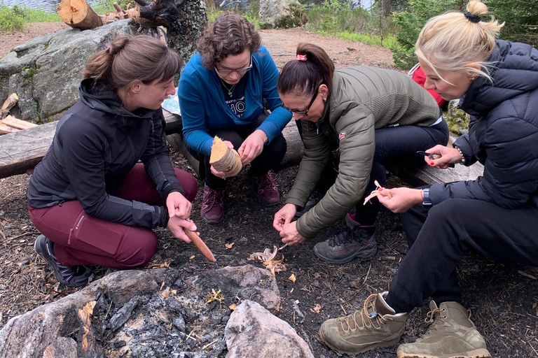 Oslo: Østmarka National Park Guided Hike with Food over Fire