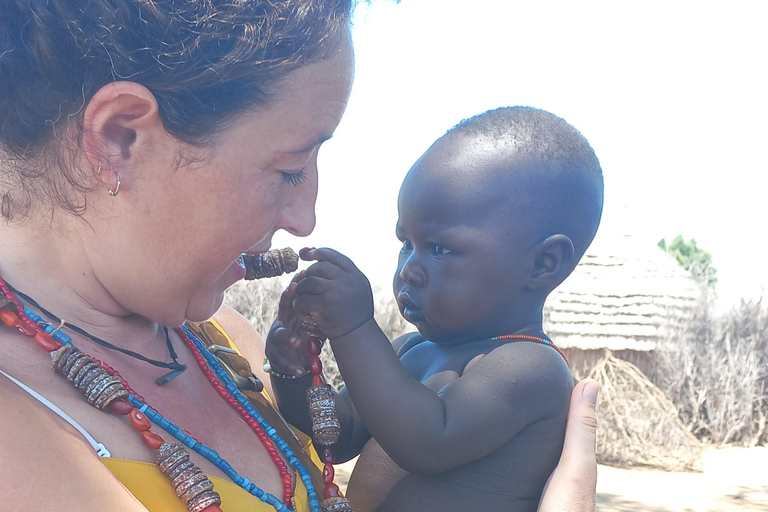 Wycieczki plemienne do doliny Omo z 2 noclegami i 3 dniami z JinkaWycieczki plemienne do doliny Omo z Jinka 2 noce/3 dni Adventure