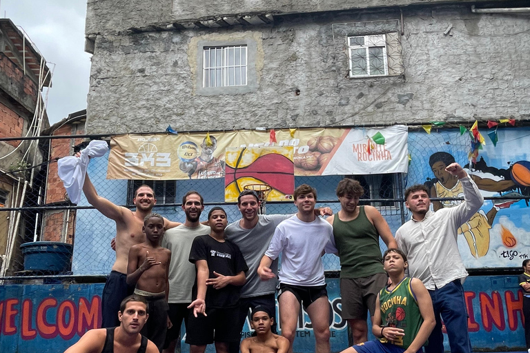 Rio: Rocinha Favela Tour with Local Guide & Capoeira
