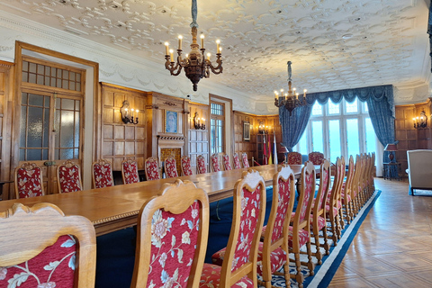 Santander and Palacio de la Magdalena: Private Tour with Guide and Transportation