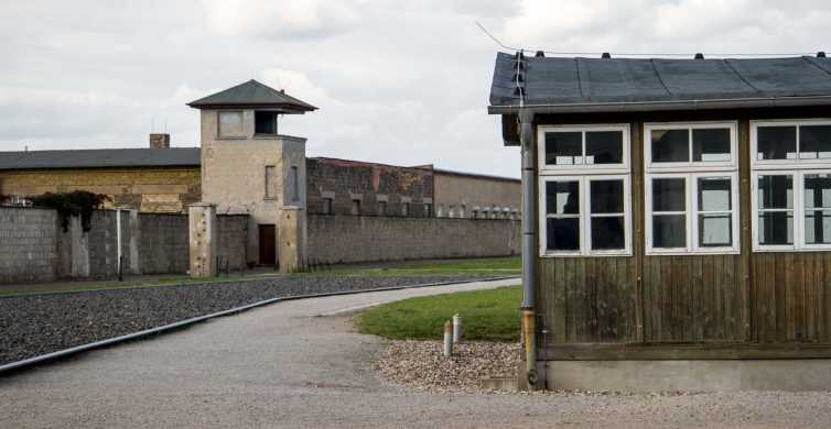 Vanuit Berlijn: wandeltocht Monument Sachsenhausen