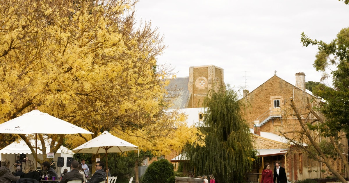 Clare Valley Wineries Tour Från Adelaide GetYourGuide