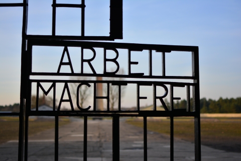 Visite du camp de concentration de Sachsenhausen avec un guide agréé