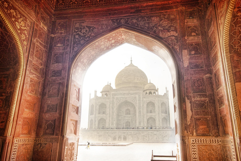 Agra: Same Day Marble Majesty and Agra Fort