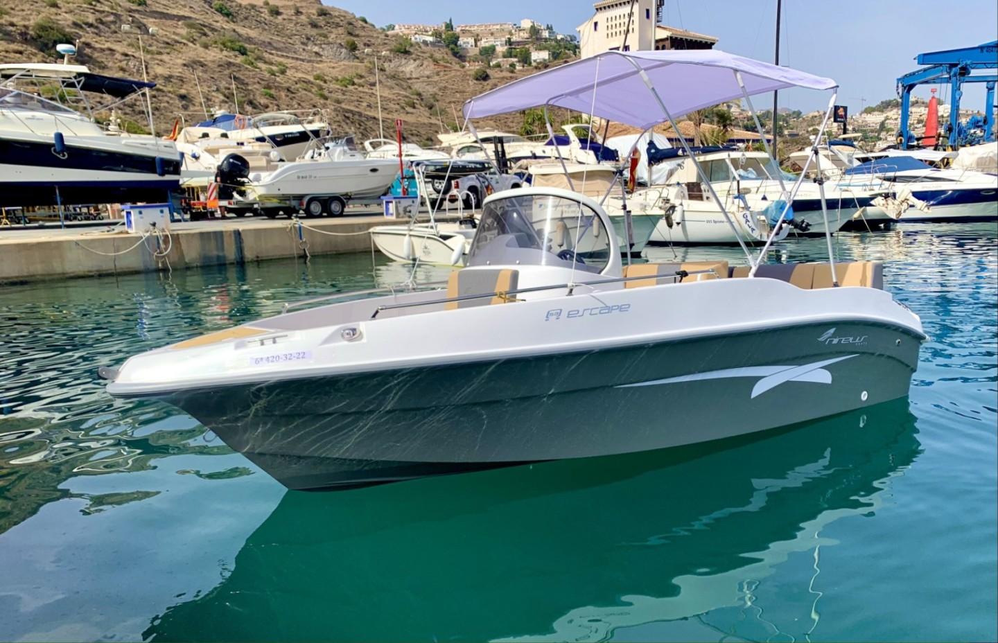 Lindos: Nireus Speedbootverleih mit Soundsystem