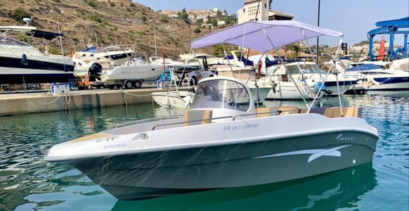 Lindos: Nireus Speedboat Rental with Sound System